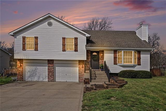 205 Rhodus Court, Lawson, MO 64062