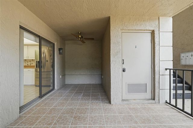 1055 N KENSINGTON PARK DRIVE S 612, Altamonte Springs, FL 32714