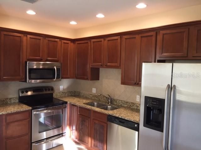 18130 CYPRESS BAY PARKWAY, Land O Lakes, FL 34638