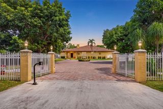 19110 SW 128th Ct, Miami, FL 33177