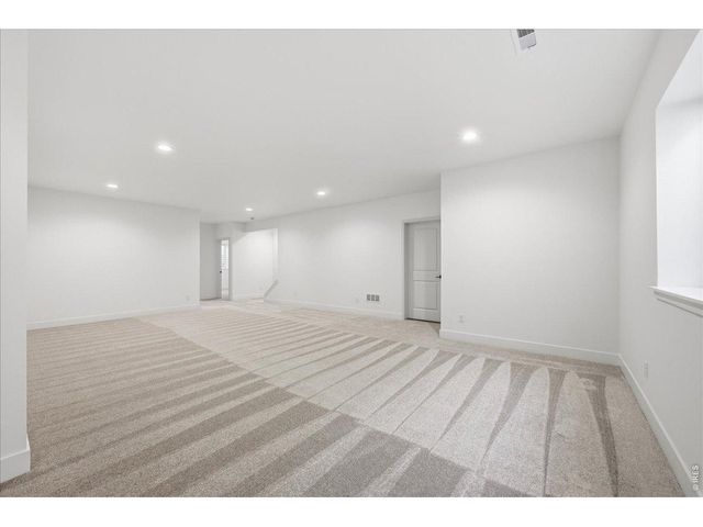 863 Clydesdale Dr, Windsor, CO 80550