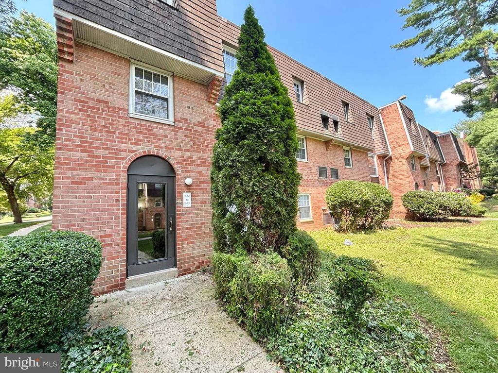 4000 GYPSY LN #202A2, PHILADELPHIA, PA 19129 — photo 2