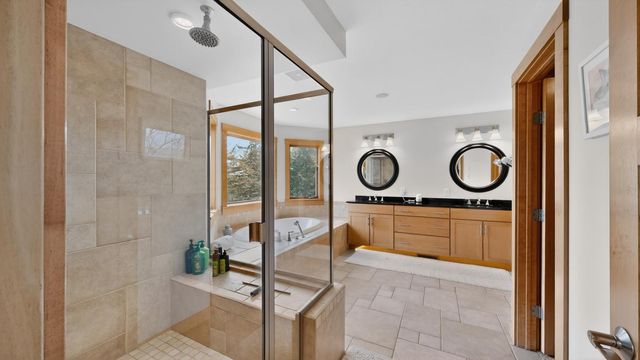 955 Cedar Point Lane SE, Oronoco, MN 55960