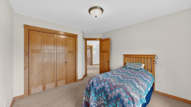 955 Cedar Point Lane SE, Oronoco, MN 55960