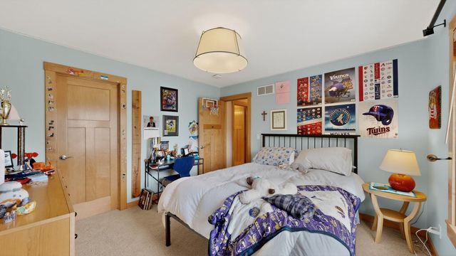 955 Cedar Point Lane SE, Oronoco, MN 55960