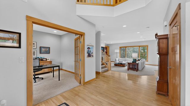 955 Cedar Point Lane SE, Oronoco, MN 55960