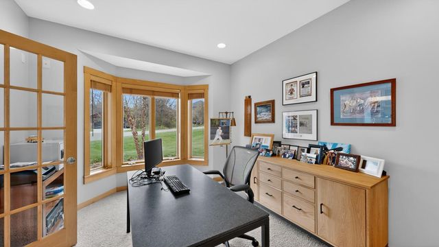 955 Cedar Point Lane SE, Oronoco, MN 55960