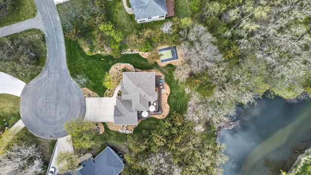 955 Cedar Point Lane SE, Oronoco, MN 55960