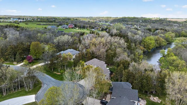 955 Cedar Point Lane SE, Oronoco, MN 55960