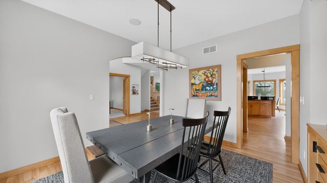 955 Cedar Point Lane SE, Oronoco, MN 55960