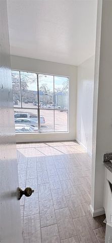 5625 Antoine Drive 313, Houston, TX 77091