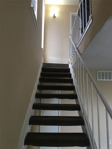 5625 Antoine Drive 313, Houston, TX 77091