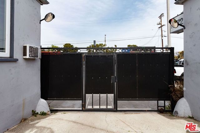 11472 VENTURA 4, Studio City (los Angeles), CA 91604