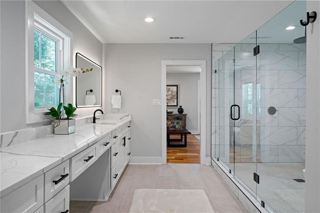1066 Mcconnell Drive, Decatur, GA 30033