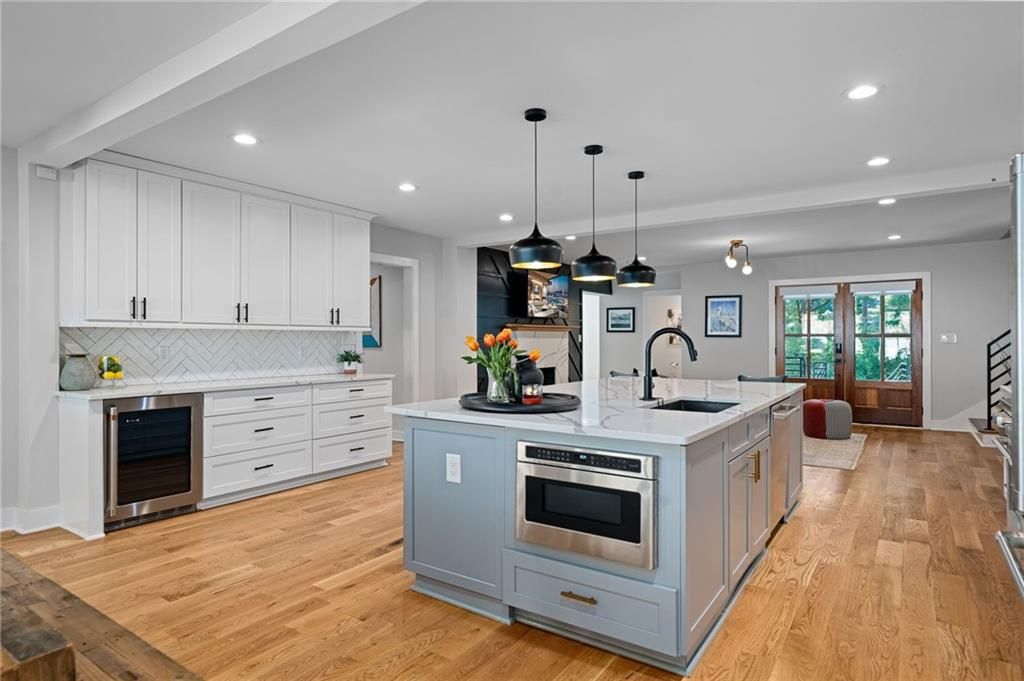 Image 14 of property listing at 1066 Mcconnell Drive, Decatur, GA 30033