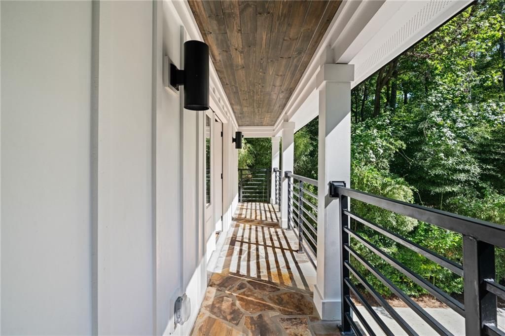 Image 34 of property listing at 1066 Mcconnell Drive, Decatur, GA 30033