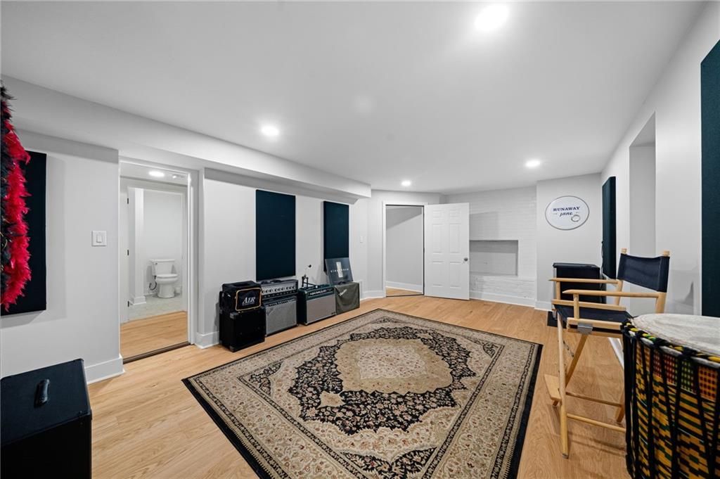 Image 47 of property listing at 1066 Mcconnell Drive, Decatur, GA 30033