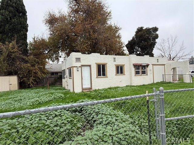 204 W 25th, Merced, CA 95340