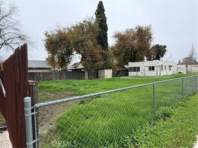 204 W 25th, Merced, CA 95340