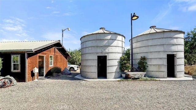 4742 Crow Road, Oakdale, CA 95361