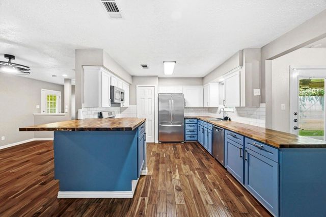 3602 W Sweet Gum Drive, Spring, TX 77388