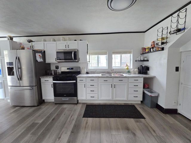 1361 ELM STREET, Almond, WI 54909