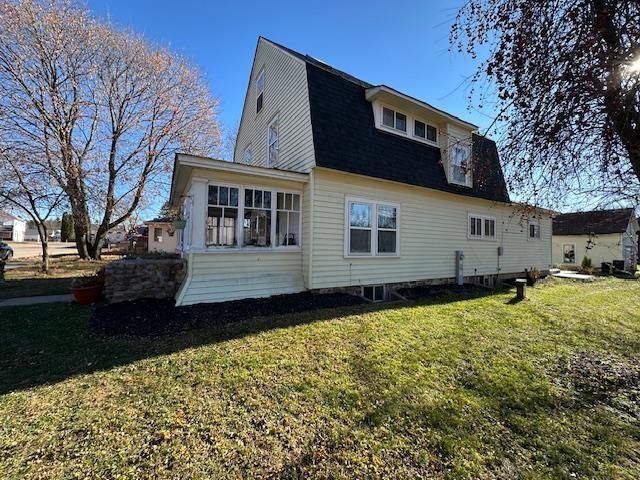 1361 ELM STREET, Almond, WI 54909