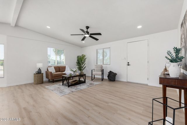 7712 E FRITO Avenue, Mesa, AZ 85208