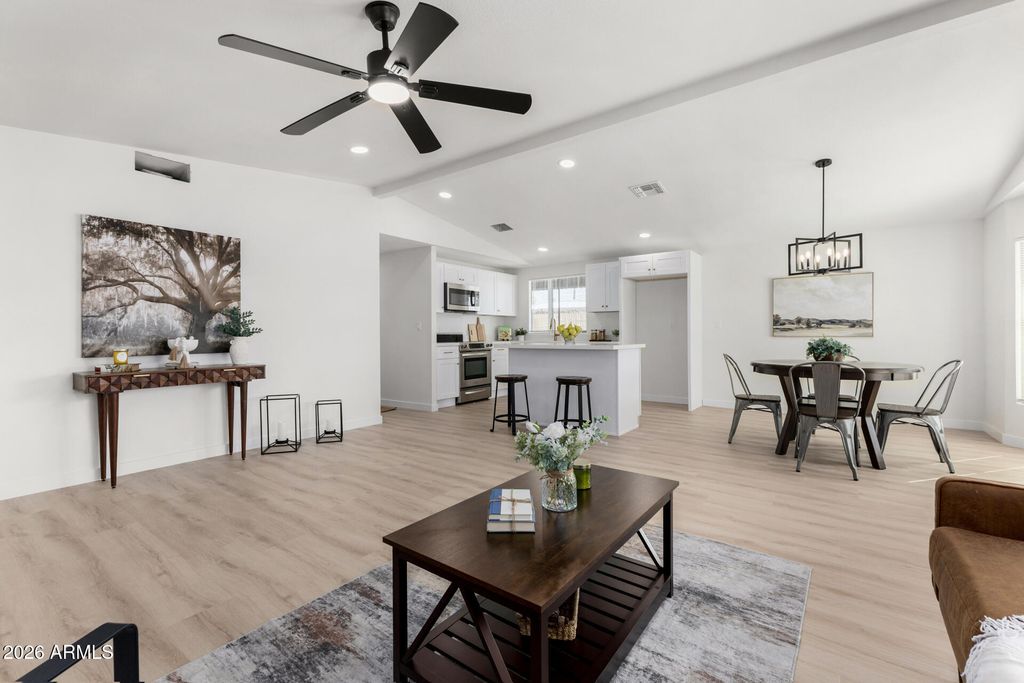 Image 11 of property listing at 7712 E FRITO Avenue, Mesa, AZ 85208