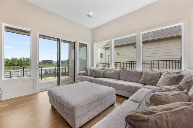 5913 W Driftwood St, Wichita, KS 67205