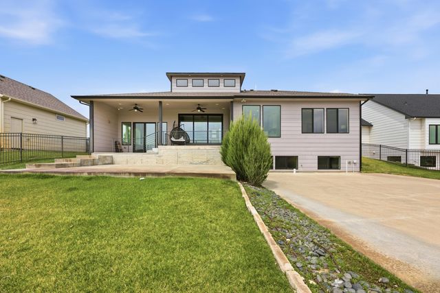 5913 W Driftwood St, Wichita, KS 67205