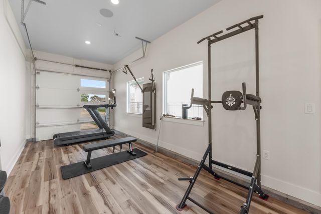 5913 W Driftwood St, Wichita, KS 67205