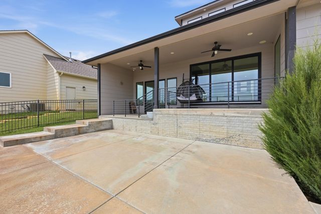 5913 W Driftwood St, Wichita, KS 67205