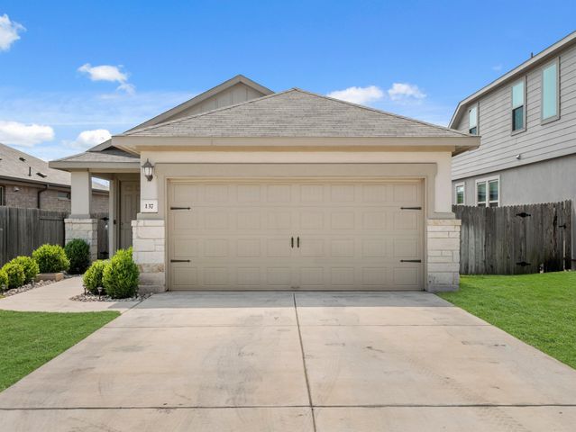 137 McFarland ST, Georgetown, TX 78628