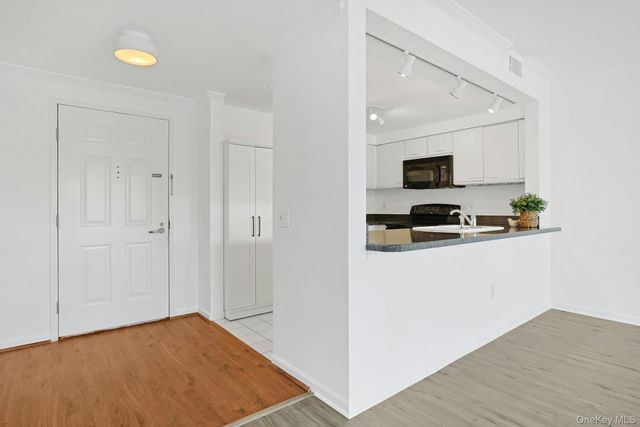 22 Copley Court 22, Briarcliff Manor, NY 10510