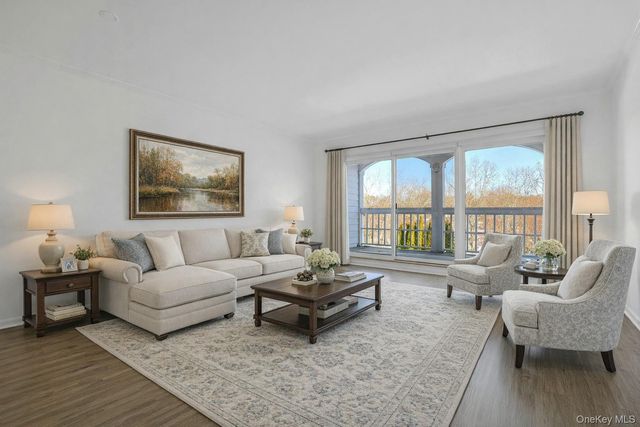 22 Copley Court 22, Briarcliff Manor, NY 10510