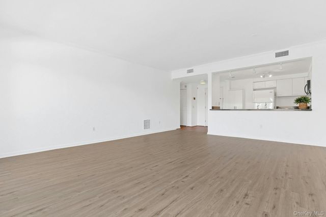 22 Copley Court 22, Briarcliff Manor, NY 10510