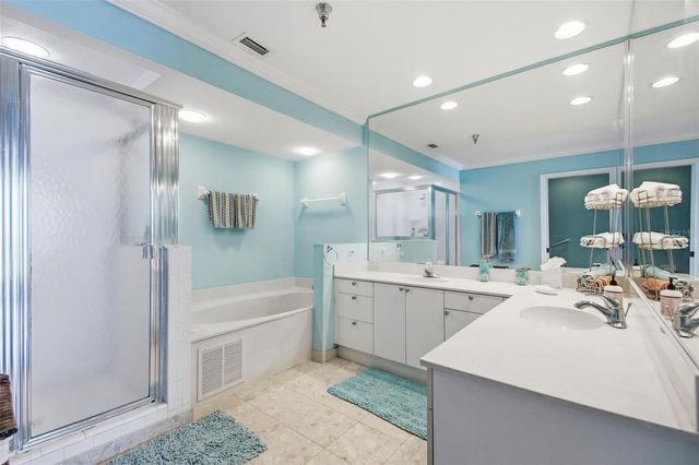 11 AVENUE DE LA MER 1306, Palm Coast, FL 32137