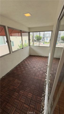1174 E Ocean Boulevard 7, Long Beach, CA 90802