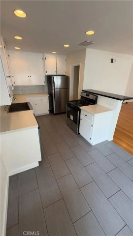 1174 E Ocean Boulevard 7, Long Beach, CA 90802