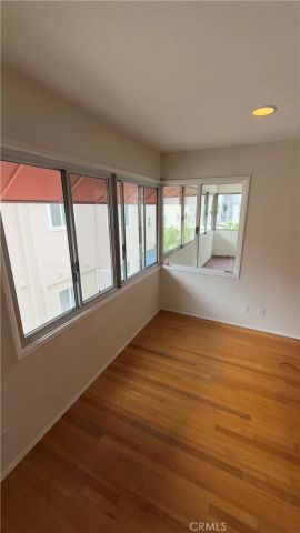 1174 E Ocean Boulevard 7, Long Beach, CA 90802