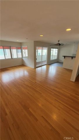 1174 E Ocean Boulevard 7, Long Beach, CA 90802