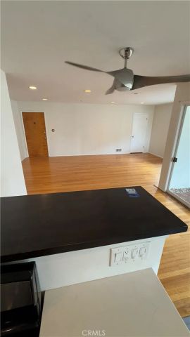 1174 E Ocean Boulevard 7, Long Beach, CA 90802