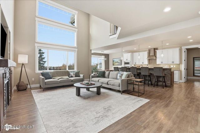 1956 Sonoma Crest Circle, Anchorage, AK 99516