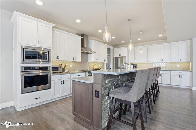 1956 Sonoma Crest Circle, Anchorage, AK 99516