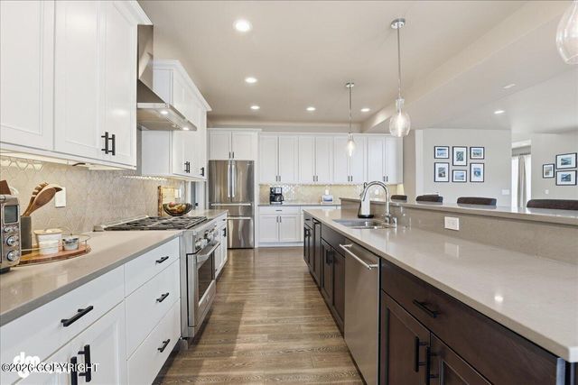 1956 Sonoma Crest Circle, Anchorage, AK 99516