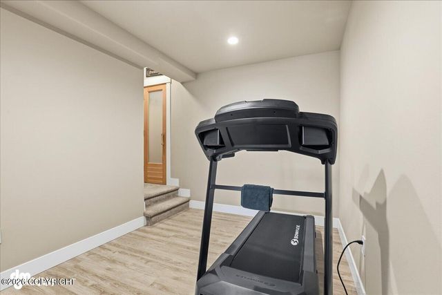 1956 Sonoma Crest Circle, Anchorage, AK 99516