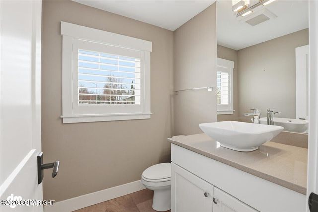 1956 Sonoma Crest Circle, Anchorage, AK 99516