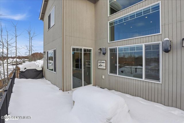 1956 Sonoma Crest Circle, Anchorage, AK 99516