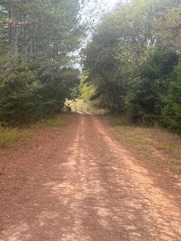 78 Mccormick SW Road, Cartersville, GA 30120